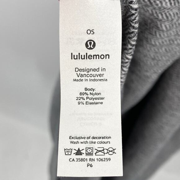 LULULEMON GRAY VINYASA GHOST HERRINGBONE BLACK SNAP STRETCH INFINITY SCARF - Picture 4 of 5